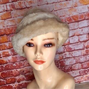Vintage MCM Tan and Cream Faux Fur Dockers Hat